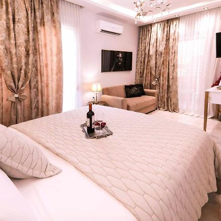 Goldenspace Exquisite Suite Near The Port فولوس المظهر الخارجي الصورة