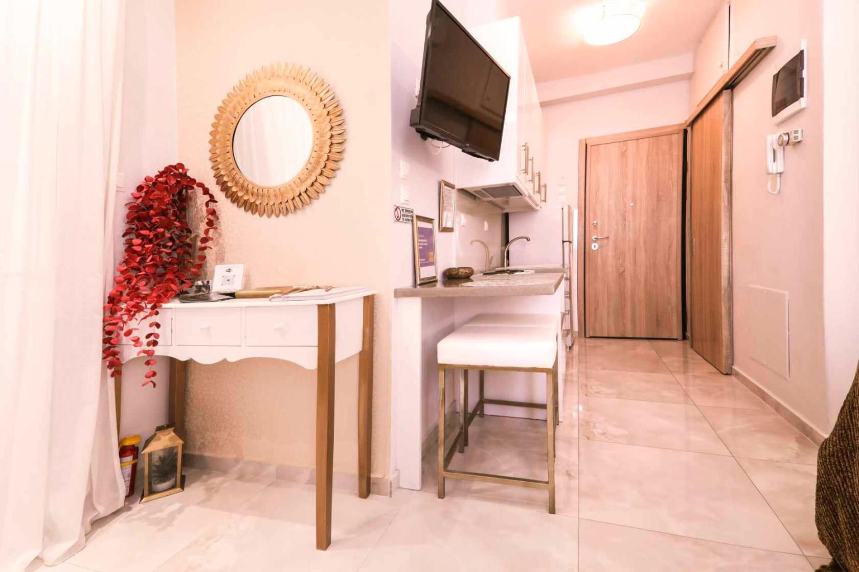 Goldenspace Exquisite Suite Near The Port فولوس المظهر الخارجي الصورة