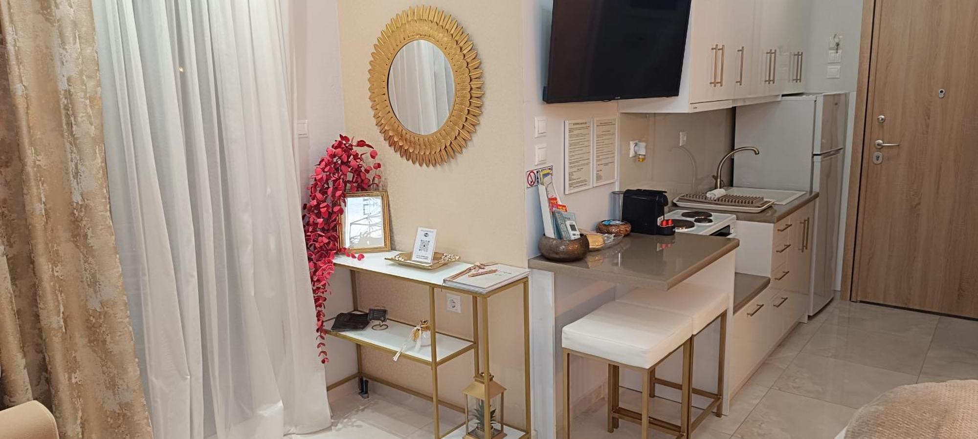Goldenspace Exquisite Suite Near The Port فولوس المظهر الخارجي الصورة